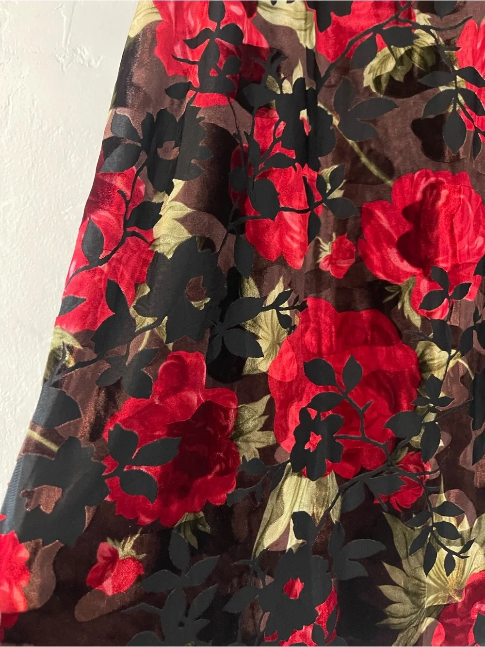 VINTAGE Carolyn Strauss whimsy goth velvet floral maxi skirt